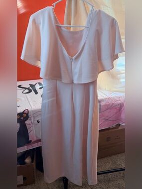 Calvin Klein Soft Cream Midi Dress Sz10. NWT